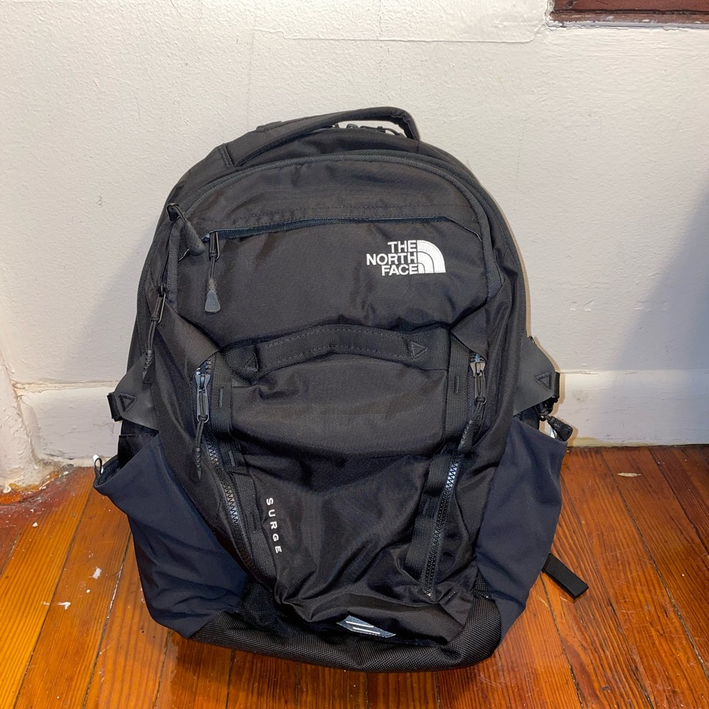 North Face Recon Flexvent Backpack